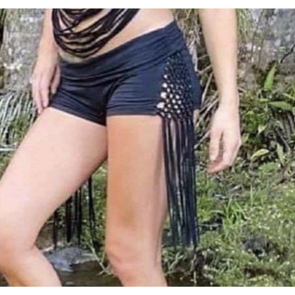 Mystic Closet Brown Stretch Fringe Booty Shorts Women’s Sz Small/Medium S/M